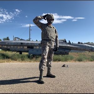 Meet your Posher, Bruce